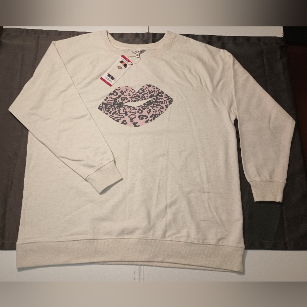 NWT Wildfox Women's XL Leopard Lips Oatmeal Oversized Crew Sweatshirt